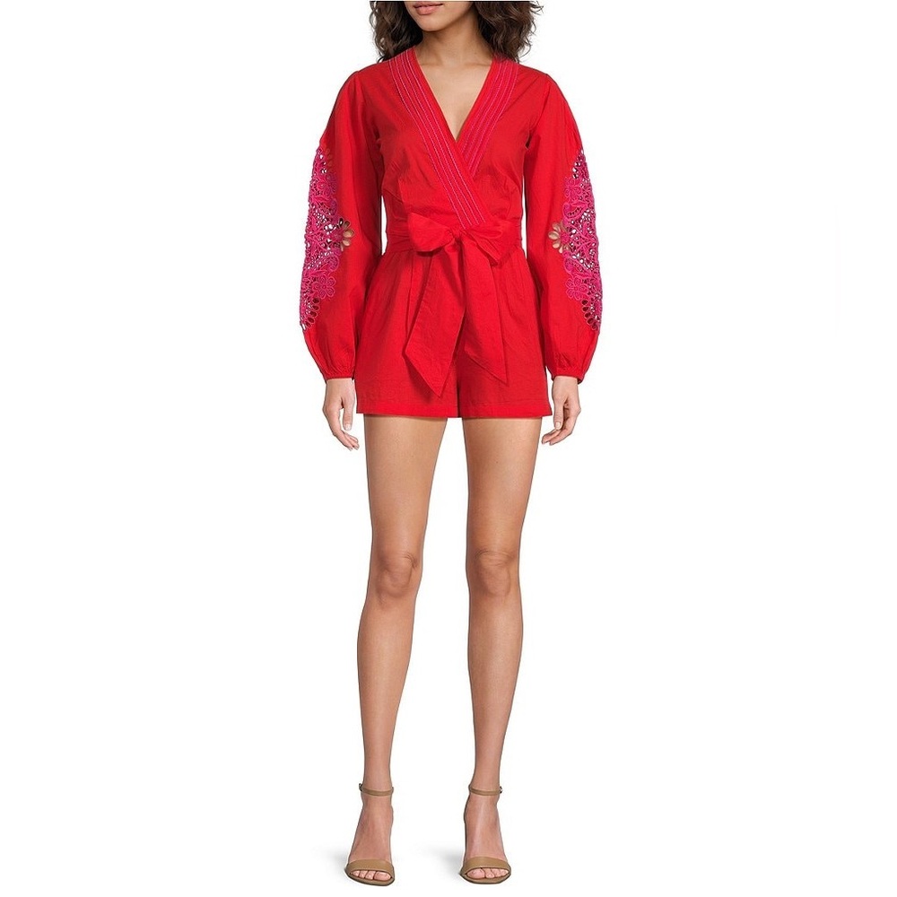 NWT Chelsea & Violet Sz L Livvy V-Neckline Long Sleeve Crochet Detail Romper